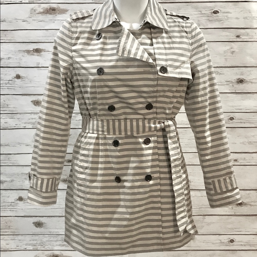 NWT Banana Republic Short Rain Trench - M